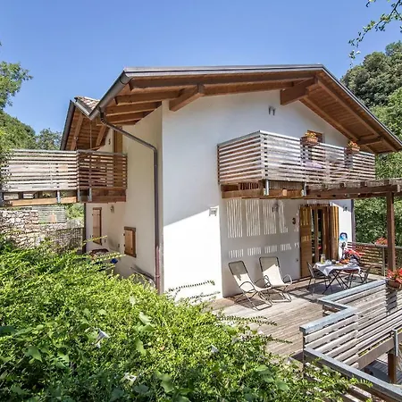 Laghel7 Agritur Alloggio per agriturismo Arco