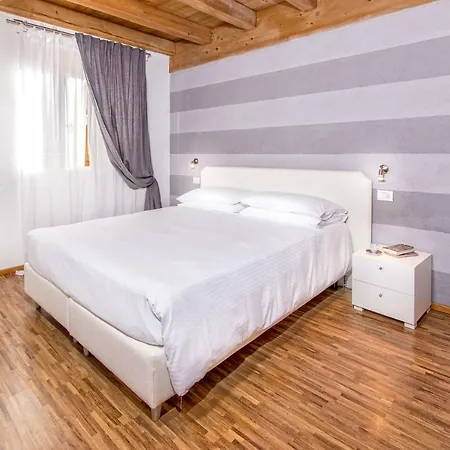 Alloggio per agriturismo Laghel7 Agritur Arco